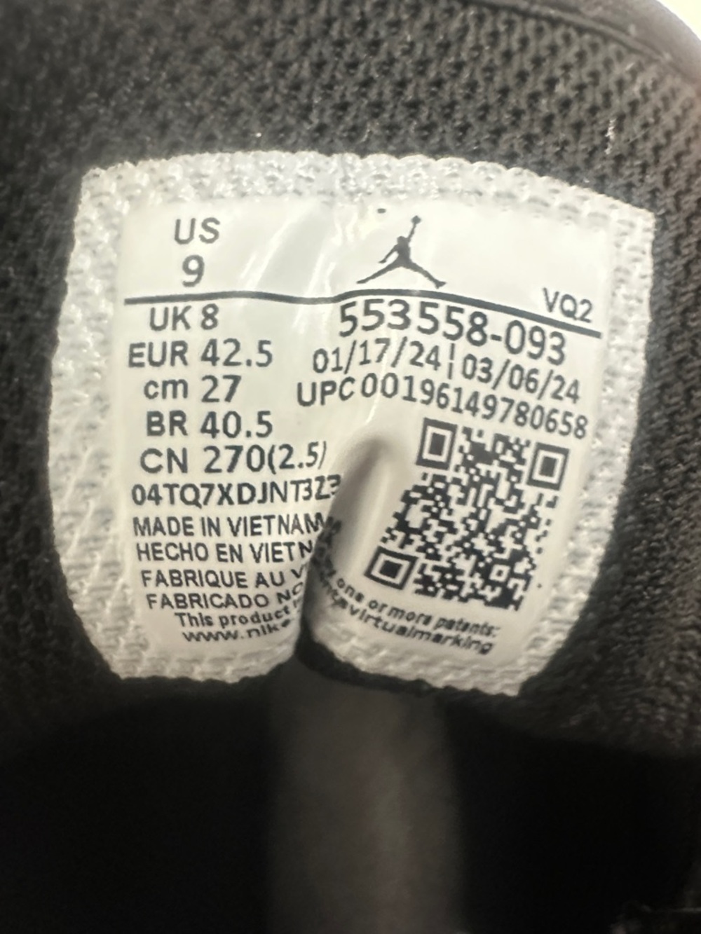 Nike Air Jordan 1 Low - Picture 12 of 14